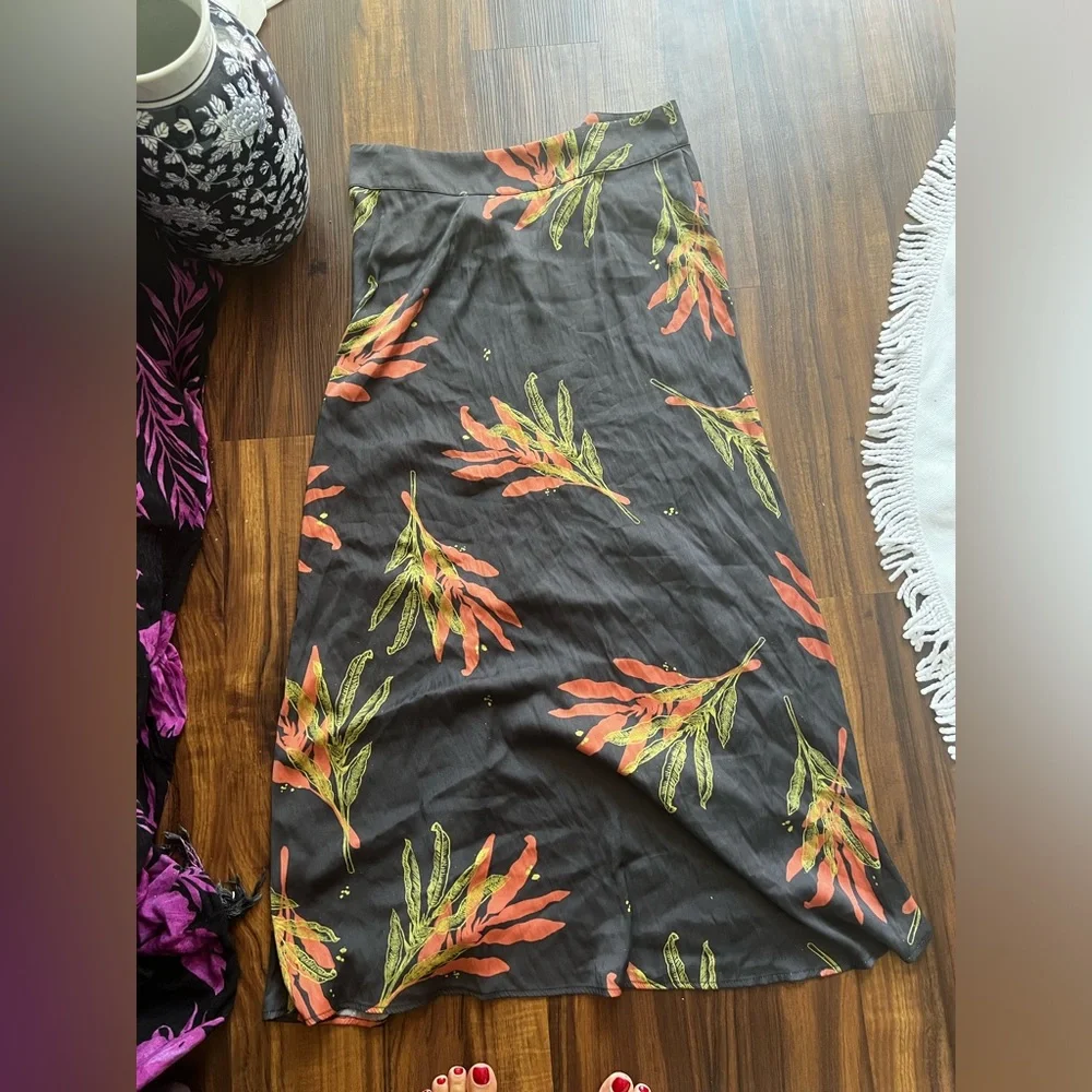 Free People Sammy   Maxi Skirt- Gray with Orange and Green Leaf Print